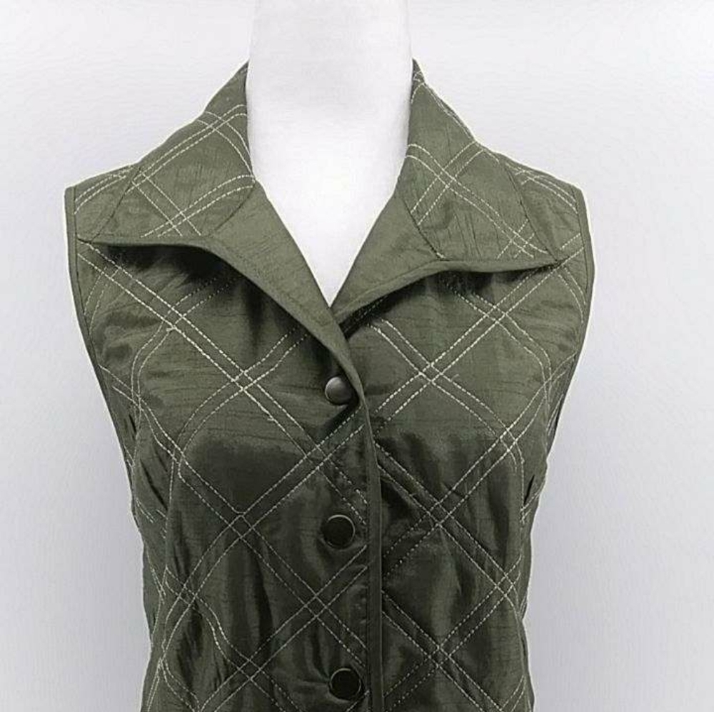 Chico's NWT olive green women's vest